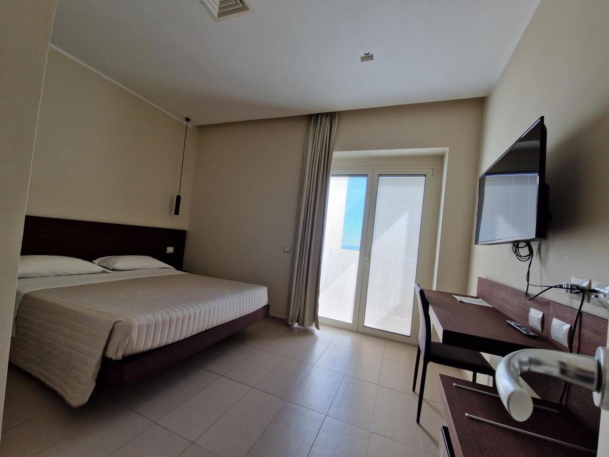 Martur Resort แตร์โมลิ ภายนอก รูปภาพ