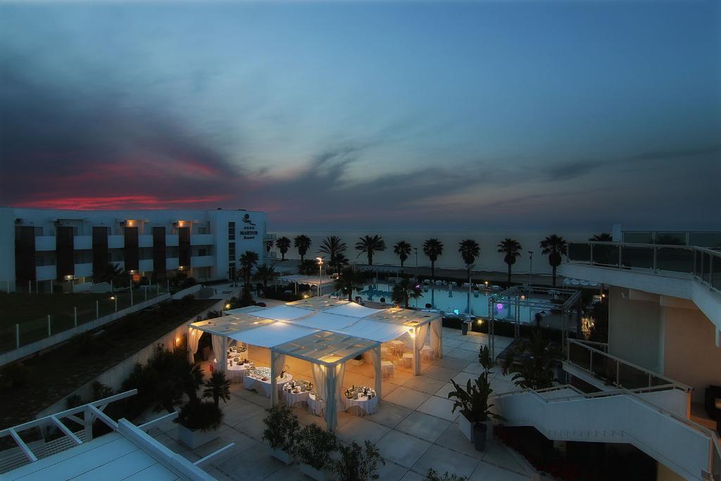 Martur Resort แตร์โมลิ ภายนอก รูปภาพ